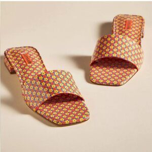 Larroude Athena orange Yellow Sandals daisy slip ons flats shoes Sz 10